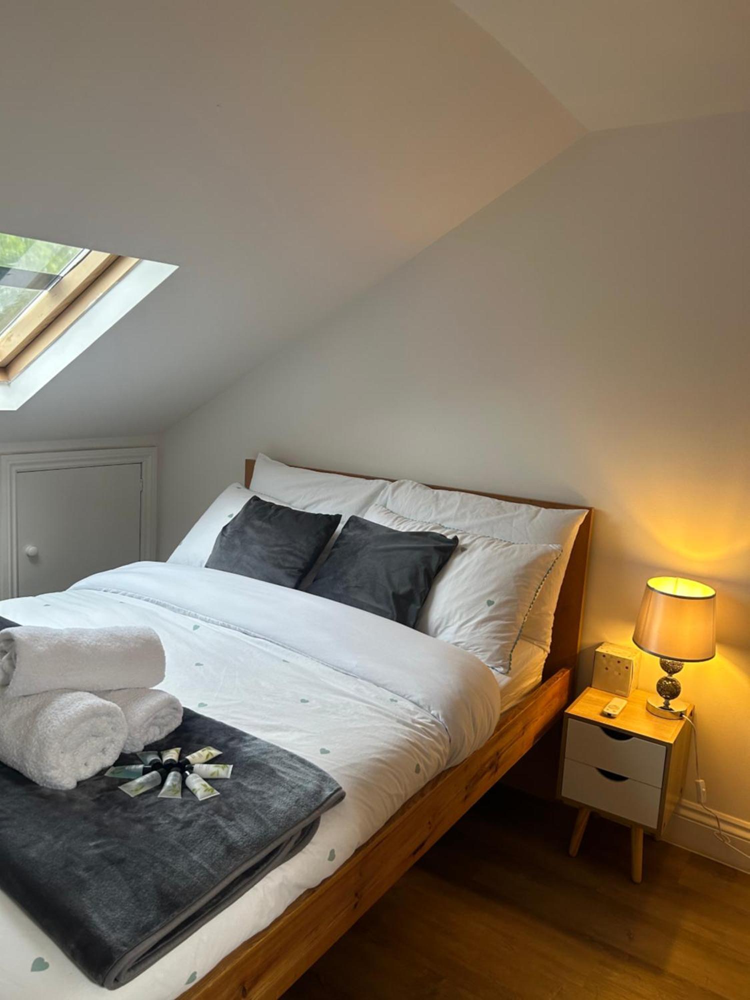 Qties Luxury Home London Ngoại thất bức ảnh